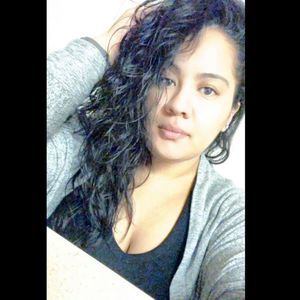 Meet your Posher, Kenia